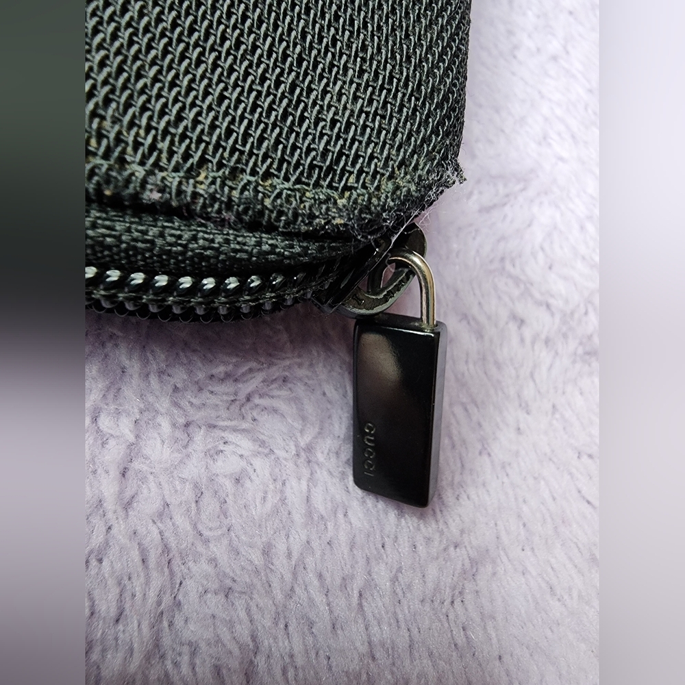GUCCI G logo Compact Zippy Wallet - Picture 7 of 16